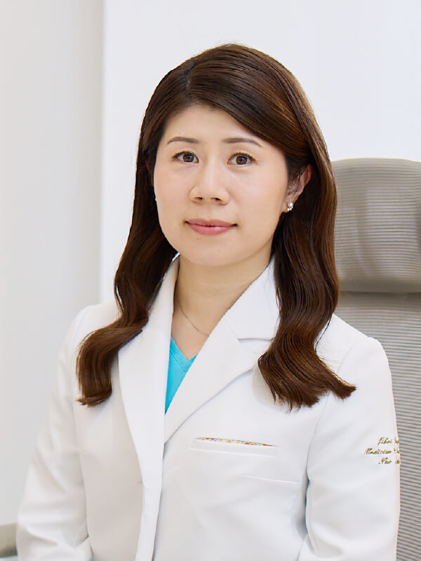 井坂 奈央の写真
